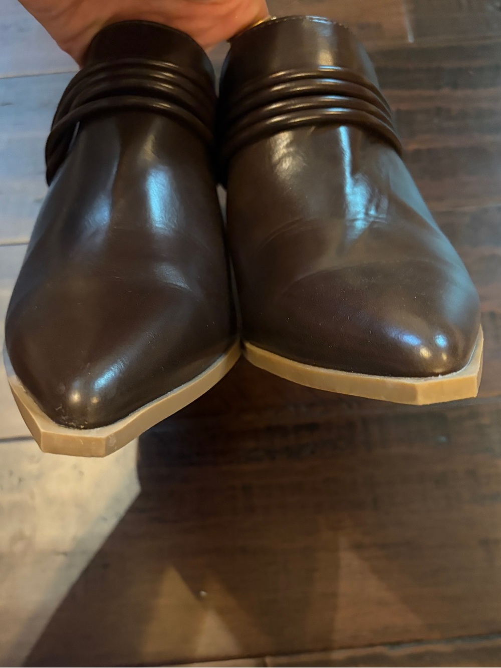 Journee Pointed Toe Mule chocolate Brown classy  neutral chunky block heel - Picture 9 of 10